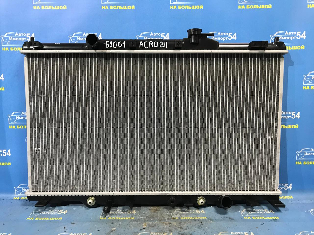 Радиатор двигателя Honda CRV 2001-2006