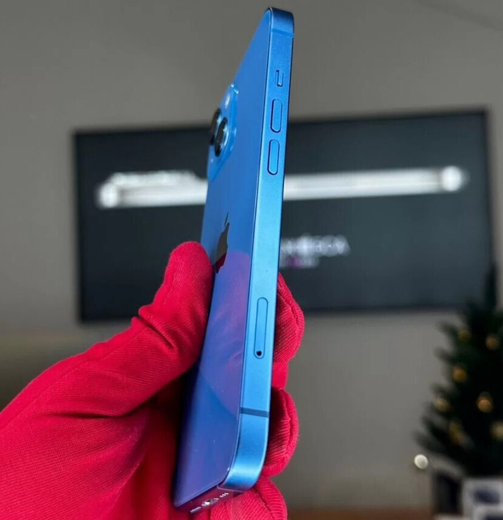 iPhone 13, 128 ГБ б/у