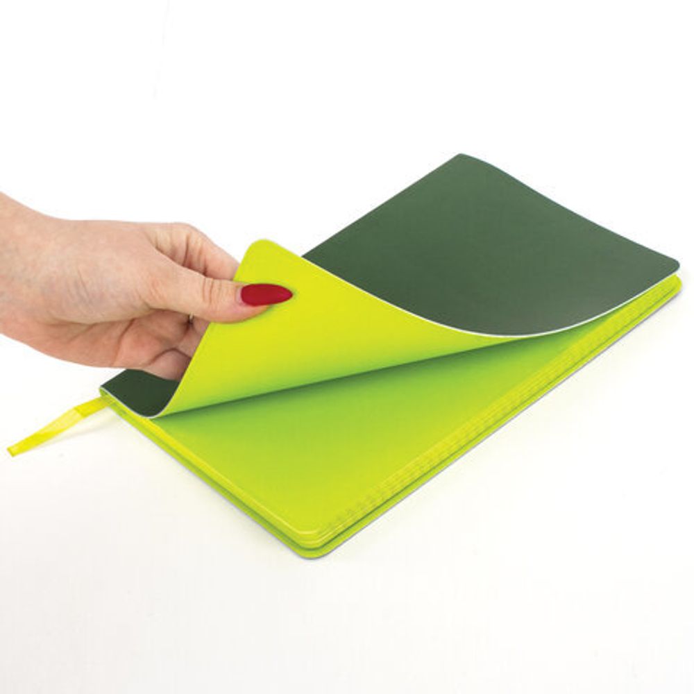 Блокнот в клетку А5 (148x218 мм), 80 л., под кожу темно-зеленый BRAUBERG "Metropolis Mix", 111037