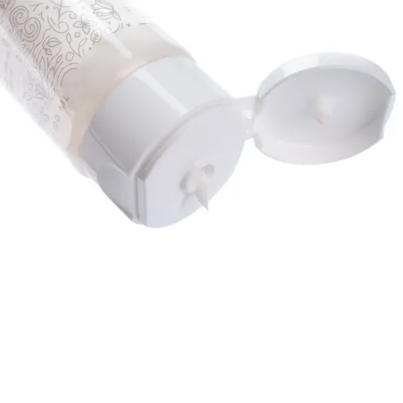 Успокаивающий лосьон для ухода за кожей на основе масла семян конопли