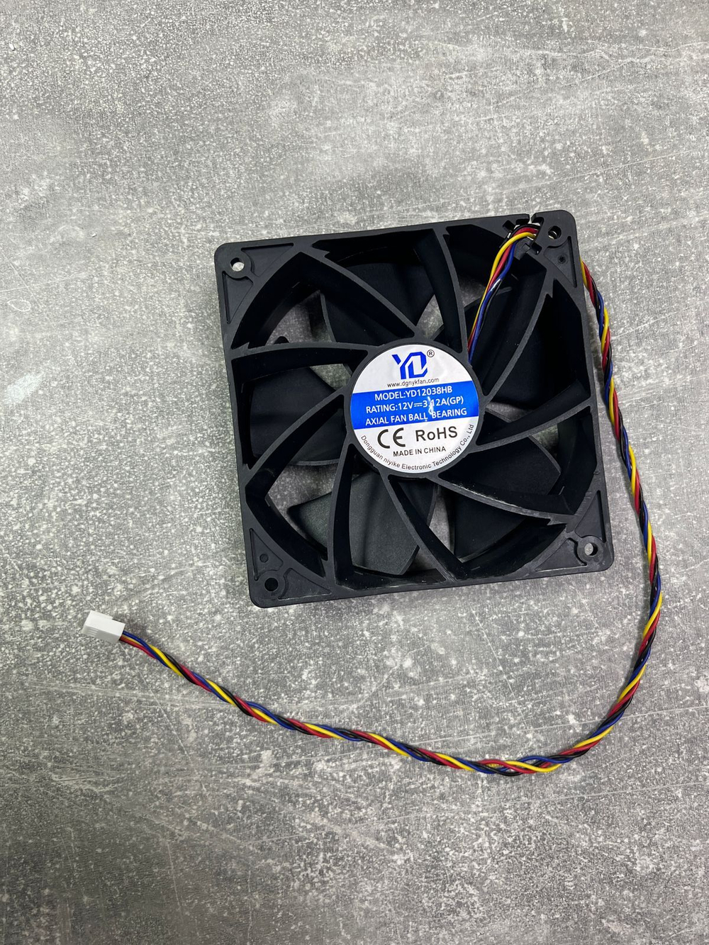Кулер/вентилятор Axial Fan YD12038HB