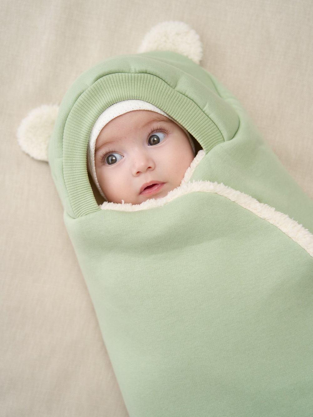 Конверт-звездочка "Шалфей" с прорезями для ремней безопасности 0+