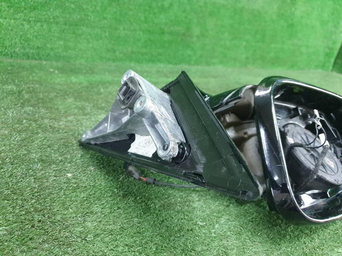 Зеркало левое BMW 5er G30 G31 G38 (17-23) 5 конт.