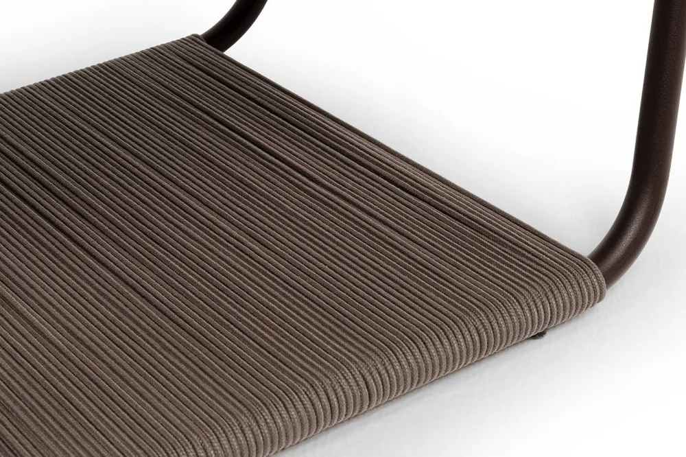 "Гранада" журнальный стол 90х60см из HPL, цвет "дуб"