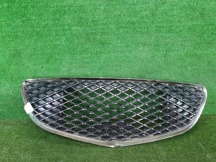 Решетка радиатора Genesis GV70 (2020-н.в.)