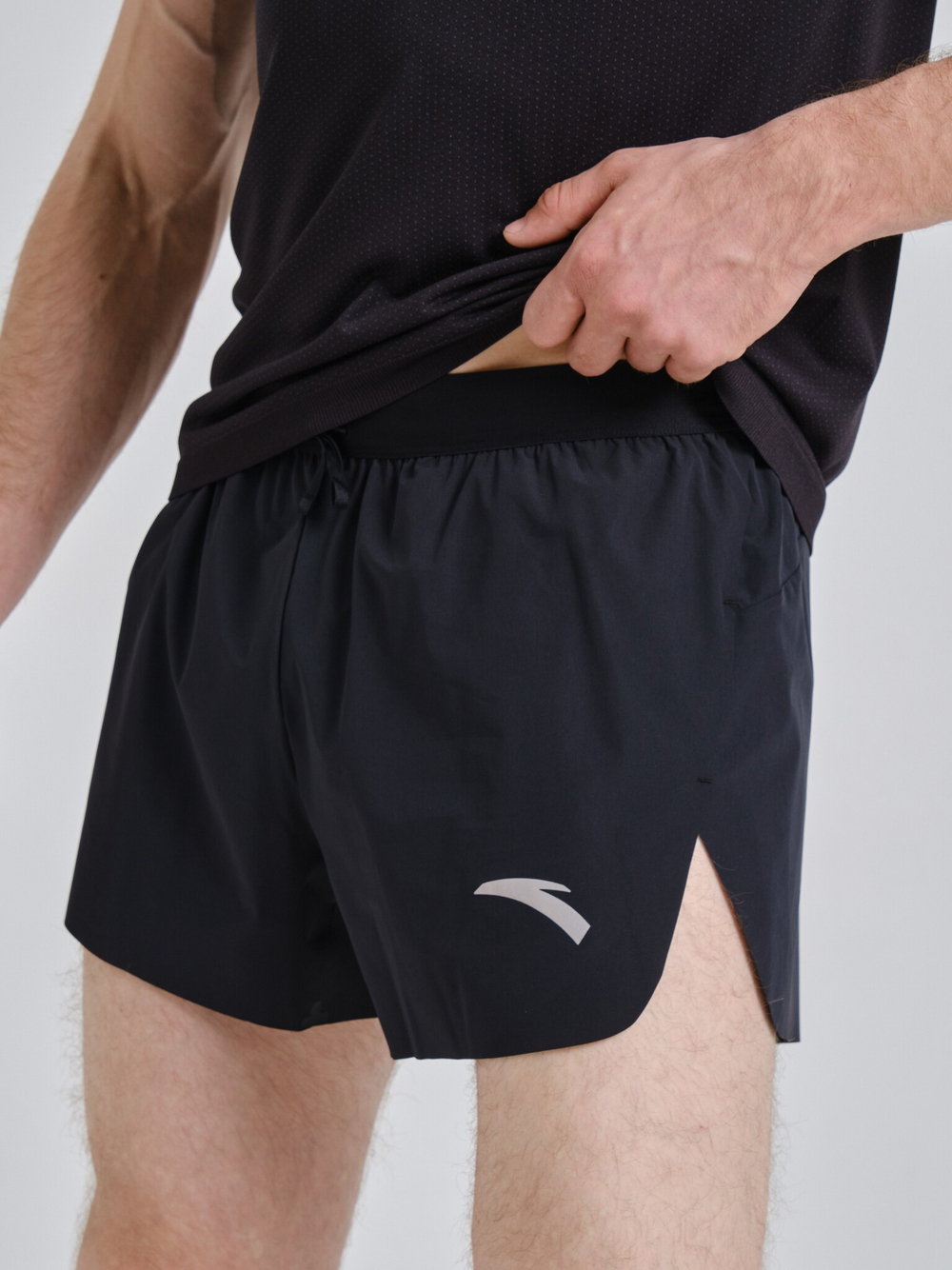 Шорты беговые Anta RACING CHALLENGE