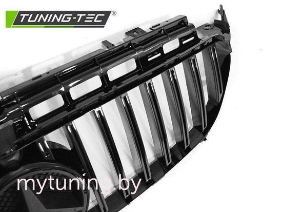 Решетка радиатора GLOSSY BLACK GT-R LOOK для Mercedes E W213