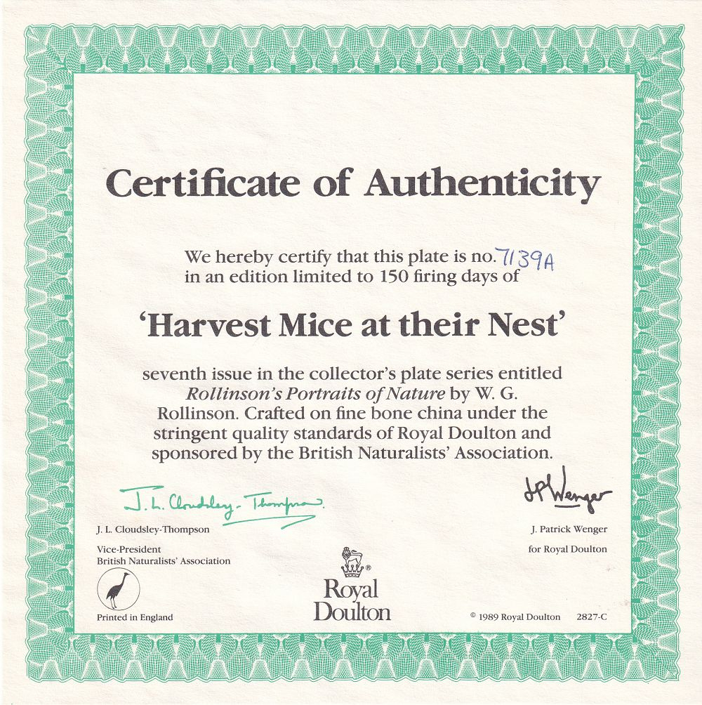 Декоративная коллекционная тарелка «Мыши-полевки и их гнездо» из серии «Портреты природы Джеффа Роллинсона» («Rollinson's Portraits of Nature»)