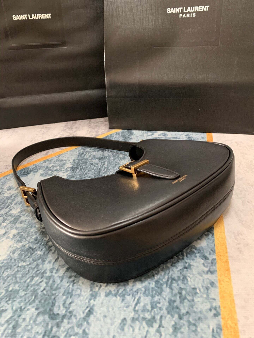Yves Saint Laurent Le Fermoir Hobo Bag