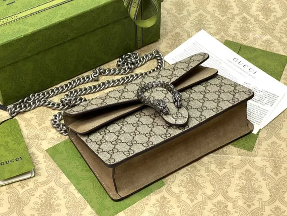 Маленькая сумка на плечо Gucci Dionysus с буквами GG бежевый