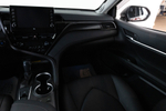 Toyota Camry, 2021 год