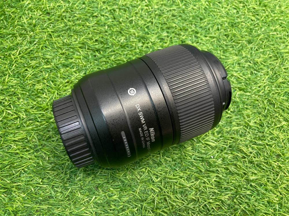 Nikon 85mm 3.5G ED VR DX AF-S Micro-Nikkor