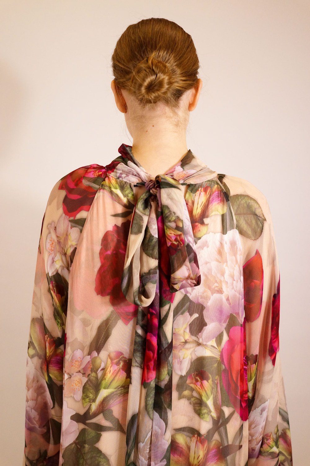 NISSA ПЛАТЬЕ NISSA