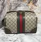 Косметичка Gucci GG Supreme Savoy