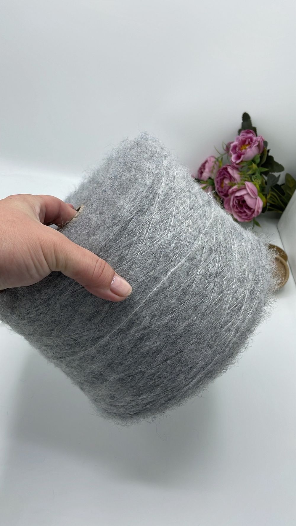 LAGOPOLANE 30% вспушеный меринос 28% вискоза 15% полиэстер 27% полиакрил