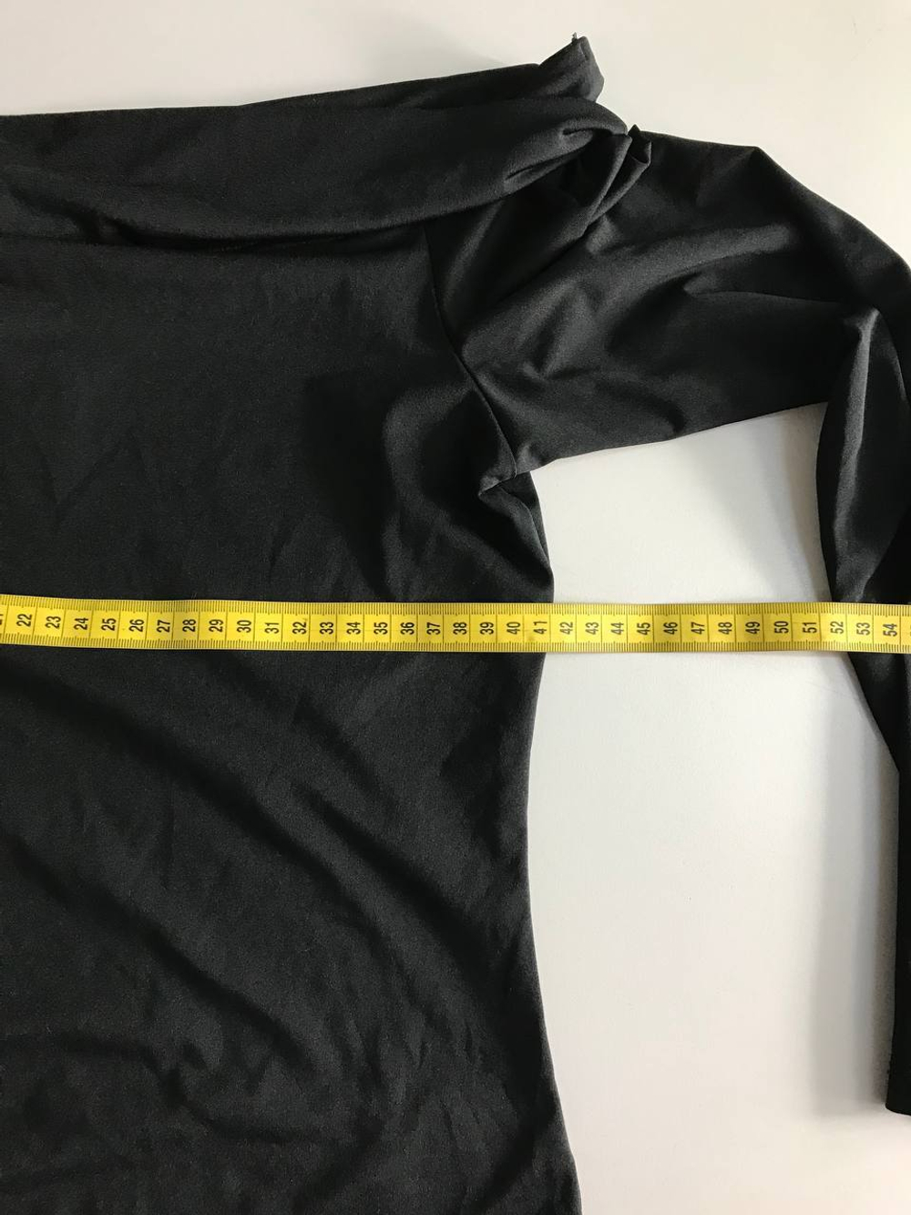 Блузка H&M для стильного образа, маркировка М, визуально на 46 размер