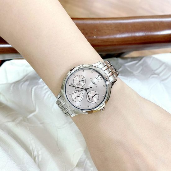 Наручные часы Citizen ED8180-52X