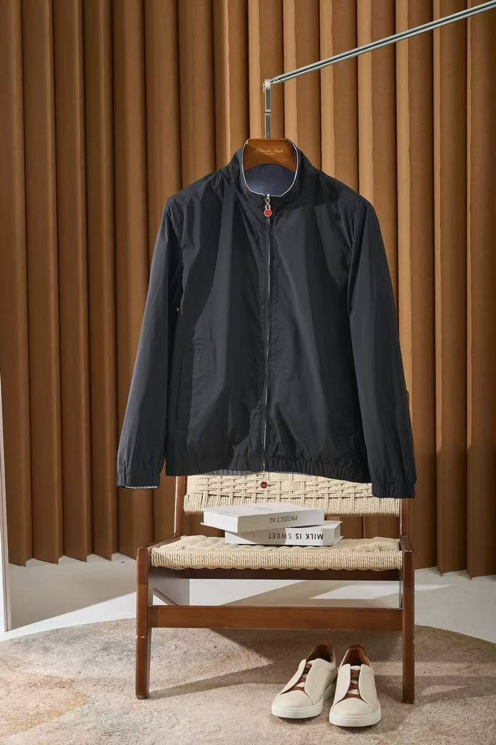 Ветровка Kiton