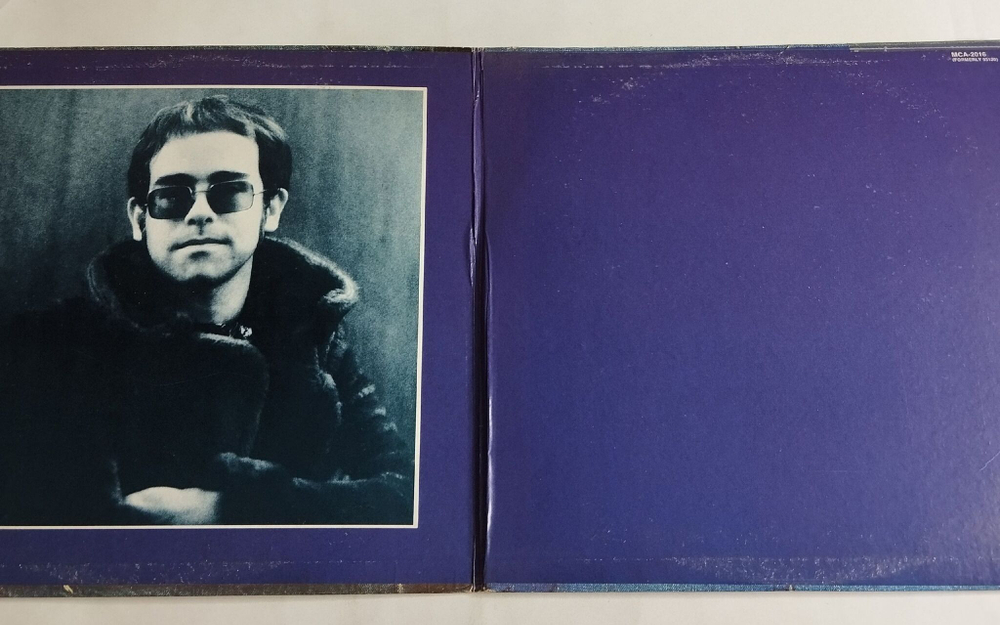 Винтажная виниловая пластинка LP Elton John Madman Across The Water (USA 1973)