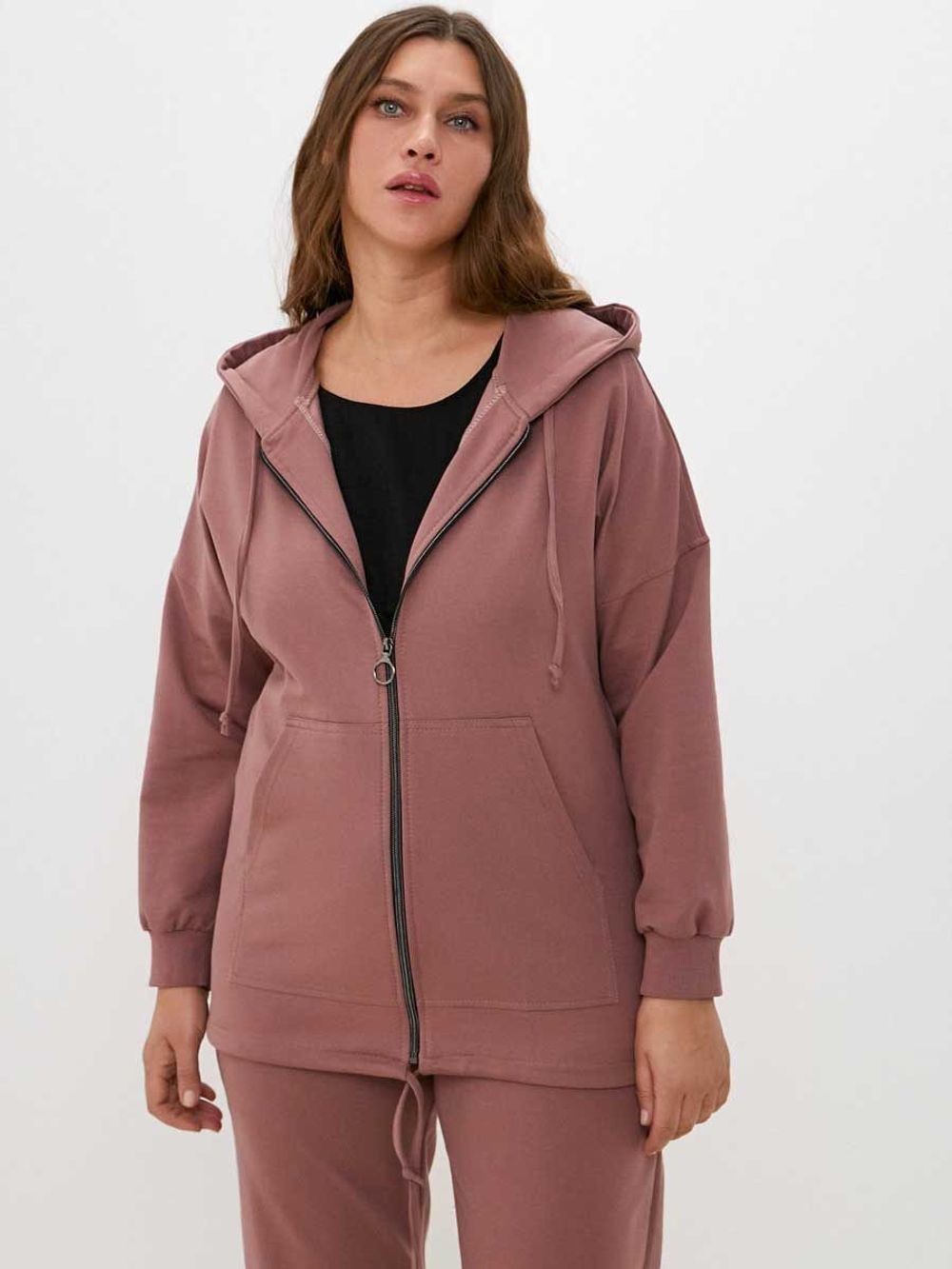 Костюм спортивный