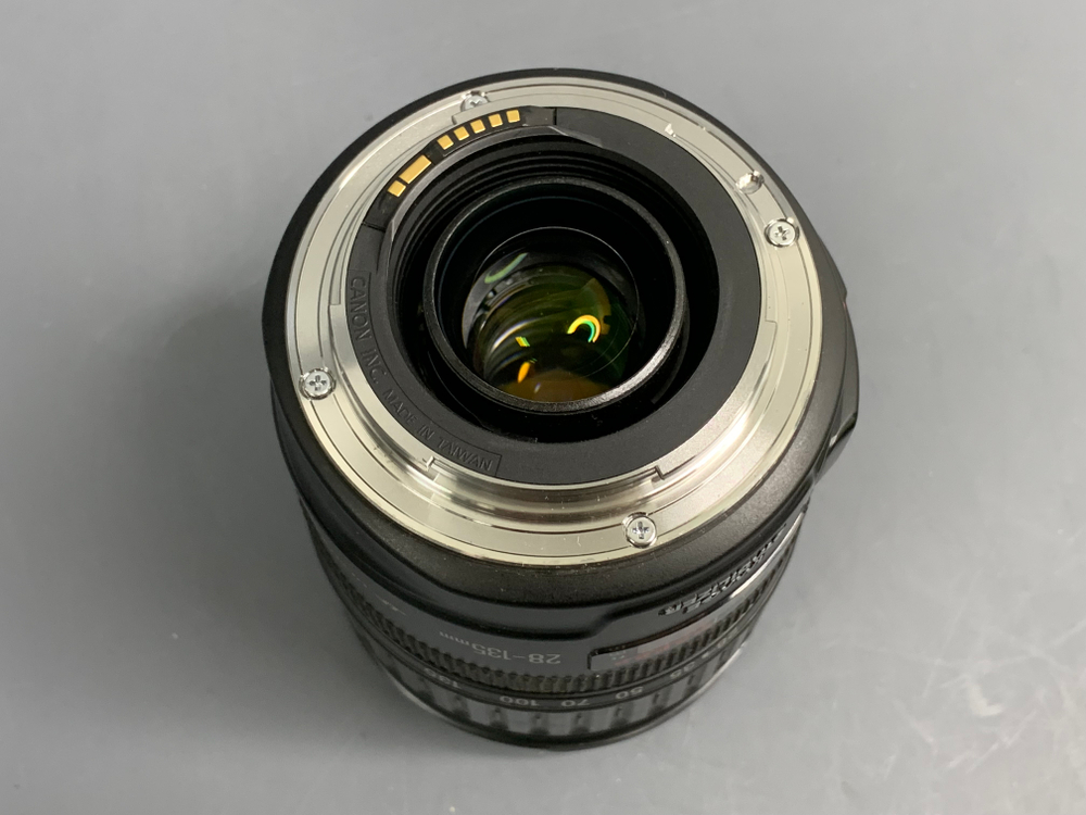 Canon EF 28-135mm IS USM пыль внутри