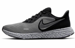 Кроссовки Nike Revolution 5