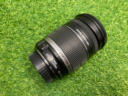 Canon EF-S 18-200mm 3.5-5.6 IS