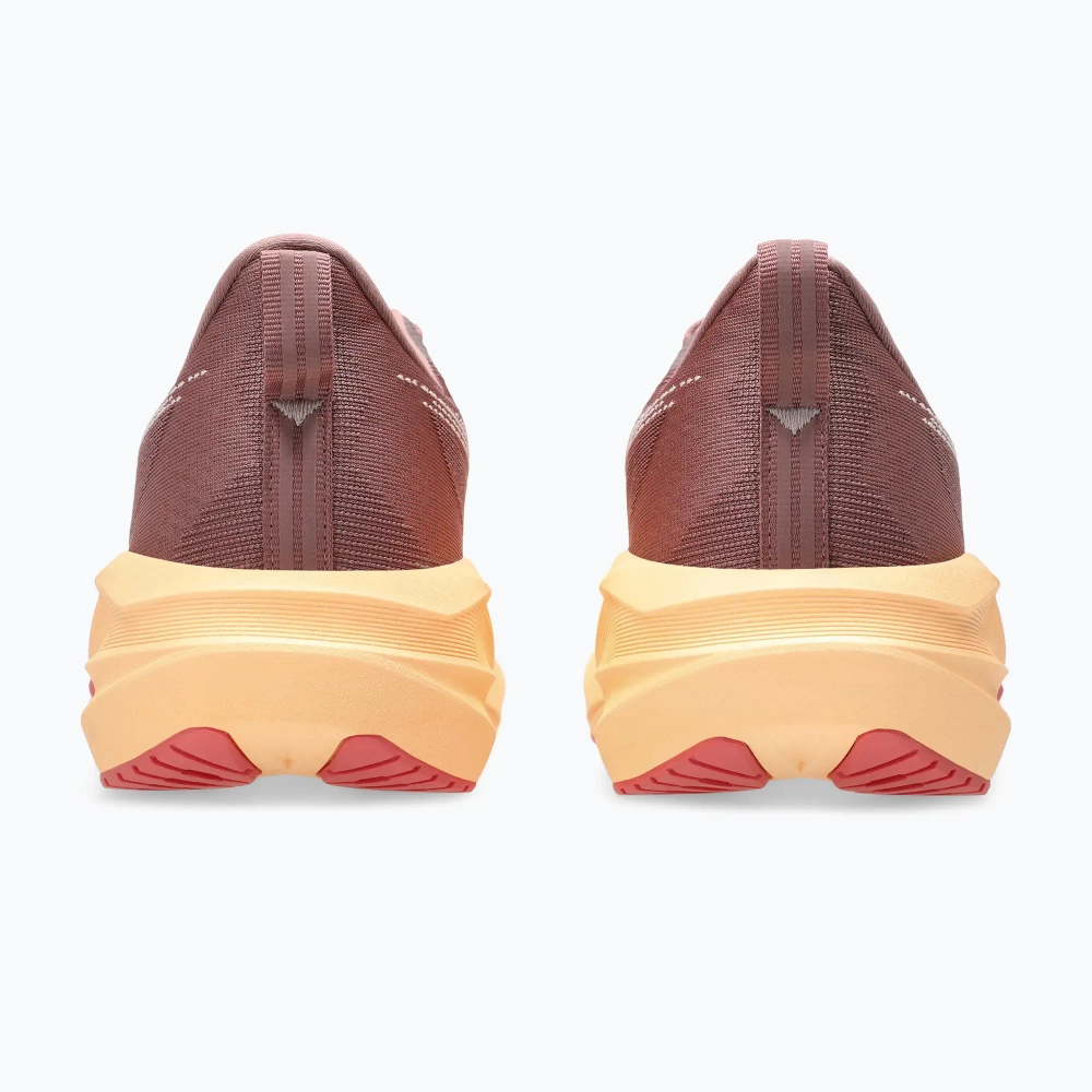Женские Кроссовки для бега ASICS Novablast 5 rubble red/fawn