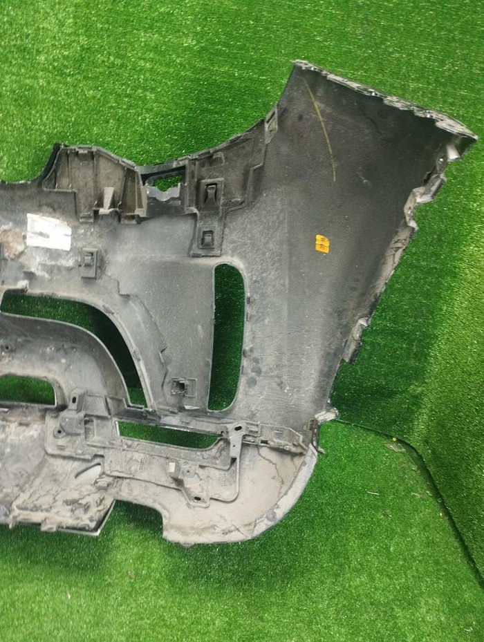 Бампер передний Land-Rover Discovery 5 (2016-2021)