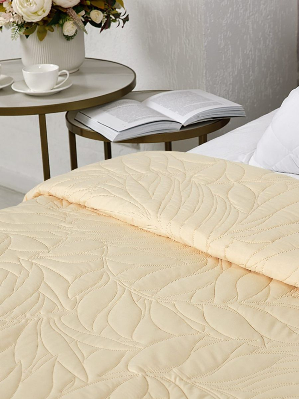 Покрывало на кровать, стеганое, поплин с размерами 215х220