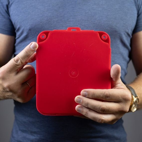 Универсальный фильтрующий малогабаритный самоспасатель (УФМС) «Шанс» -Е (фильтры ФСЭ-С) с п/м в футляре-контейнере