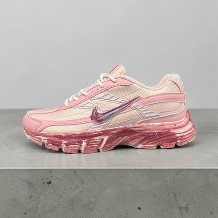 Nike Initiator • Pink