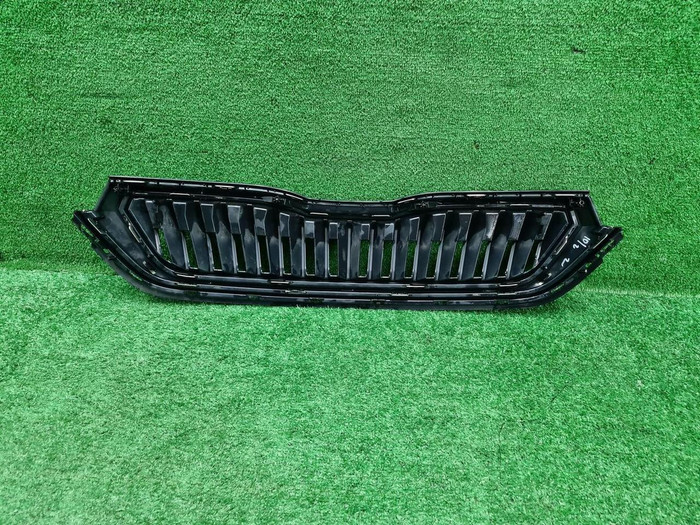 Решетка радиатора Skoda Rapid 2 (2020-н.в.)