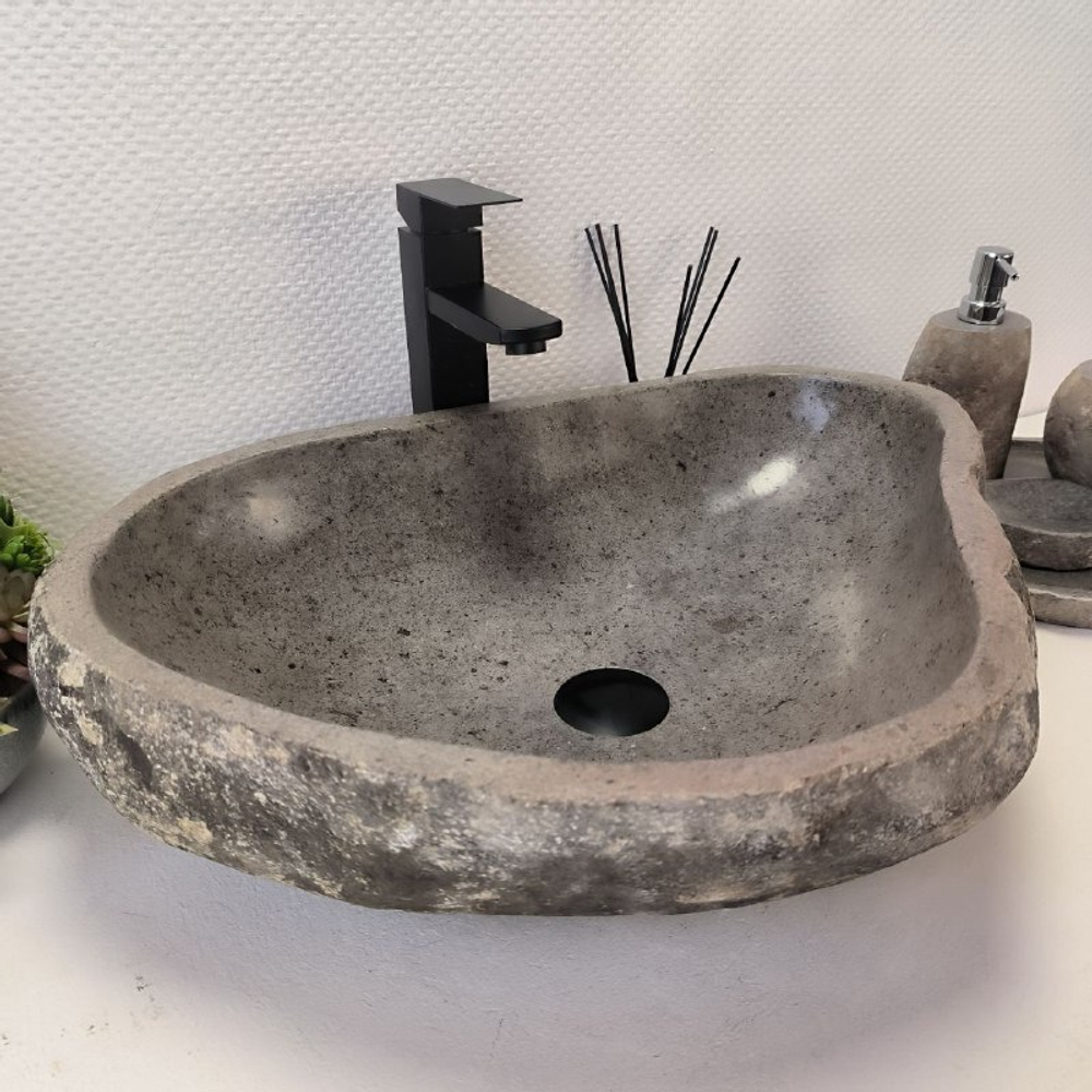 Раковина из речного камня RS-63396 (57*42*16) 0123
