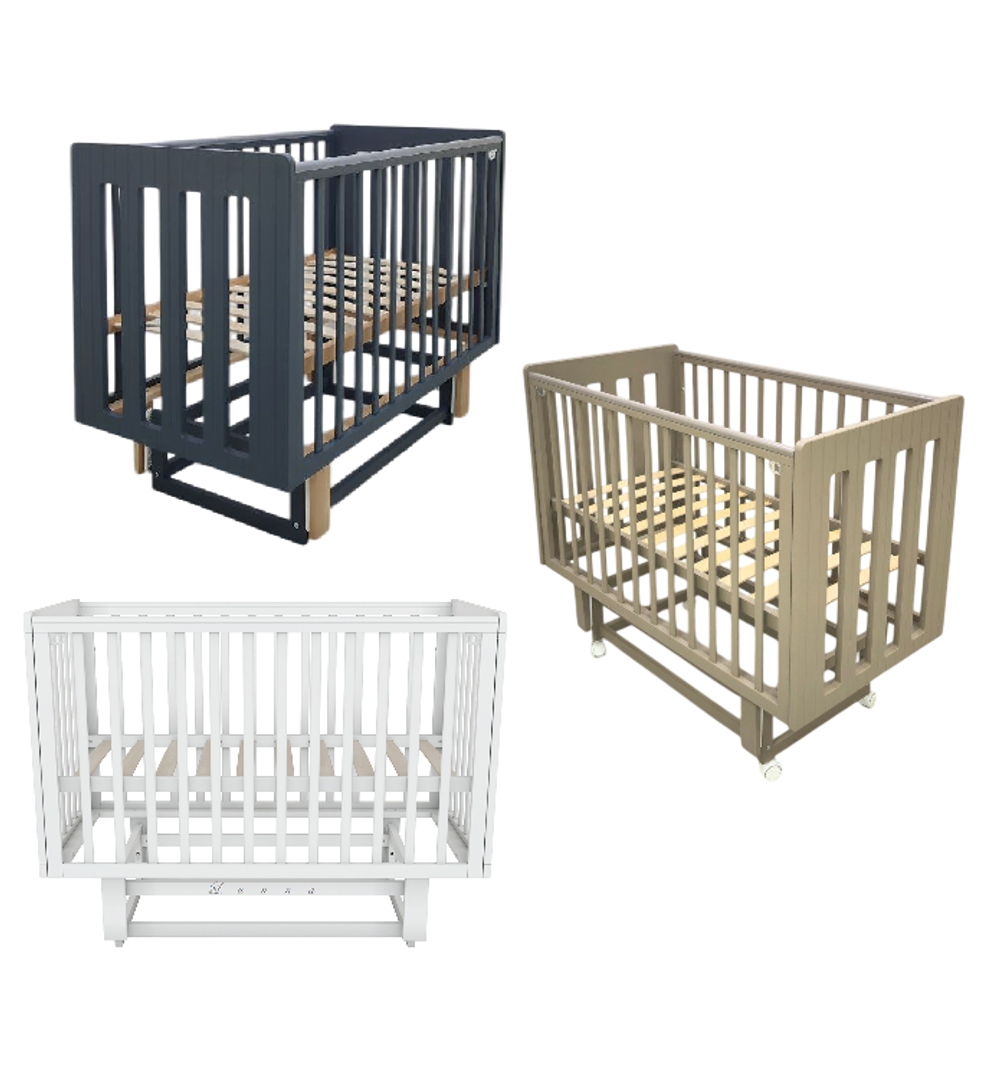 Кроватка с маятником Lunna Sharm