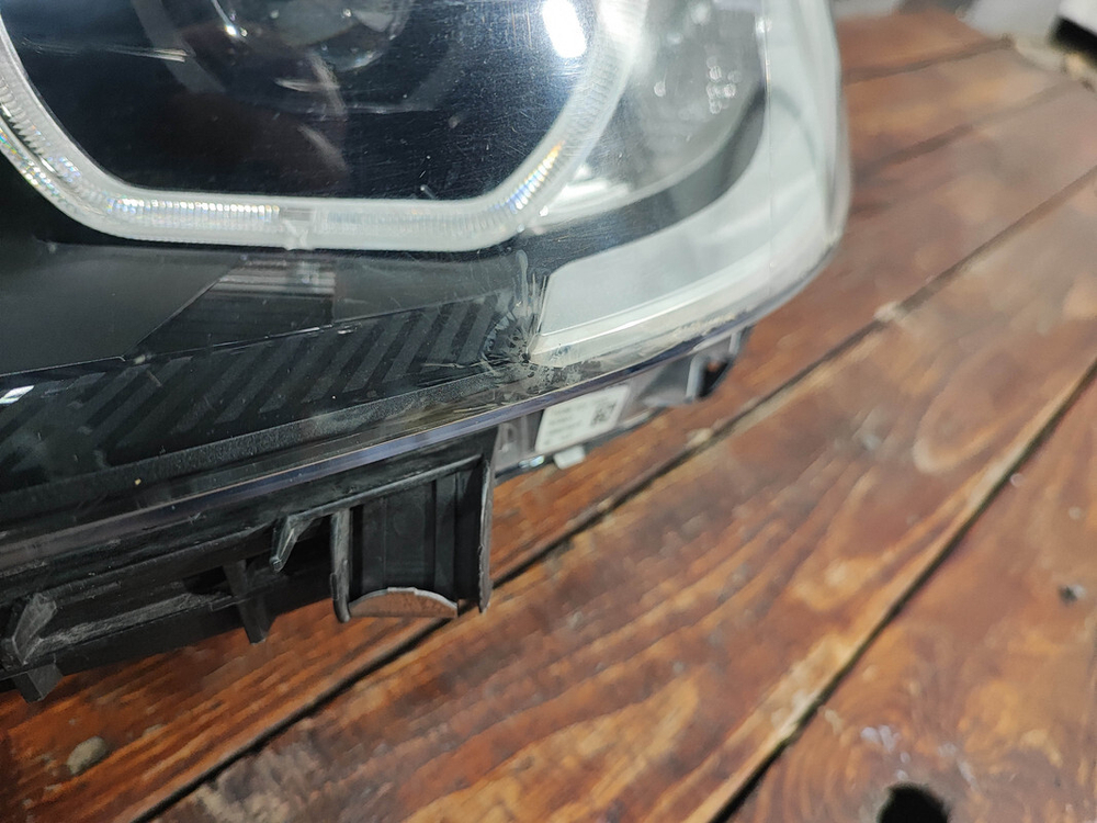 Фара левая LED целая BMW 5 (G30) 16-21 Б/У Оригинал 63117214951