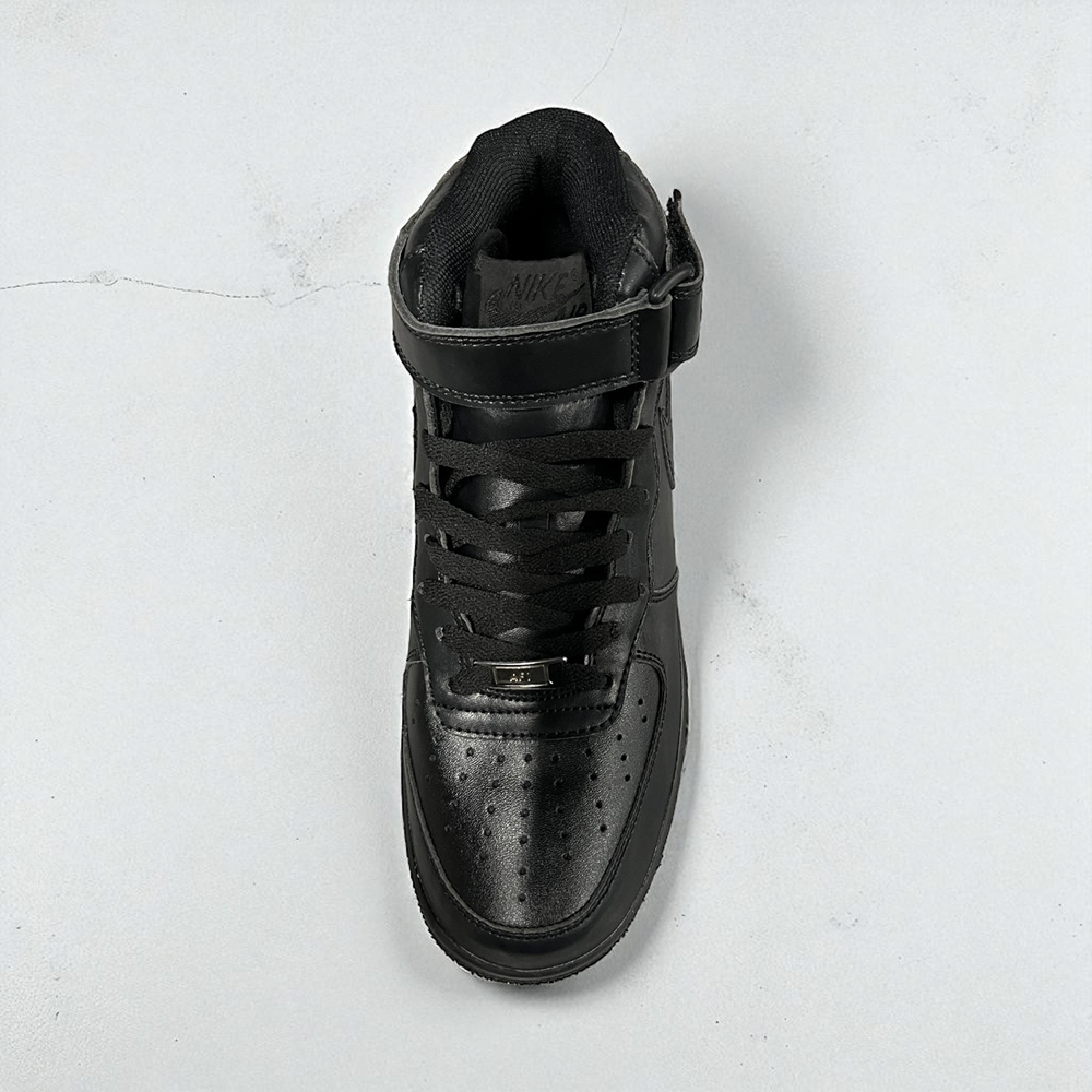 Nike Air Force Mid • Total Black