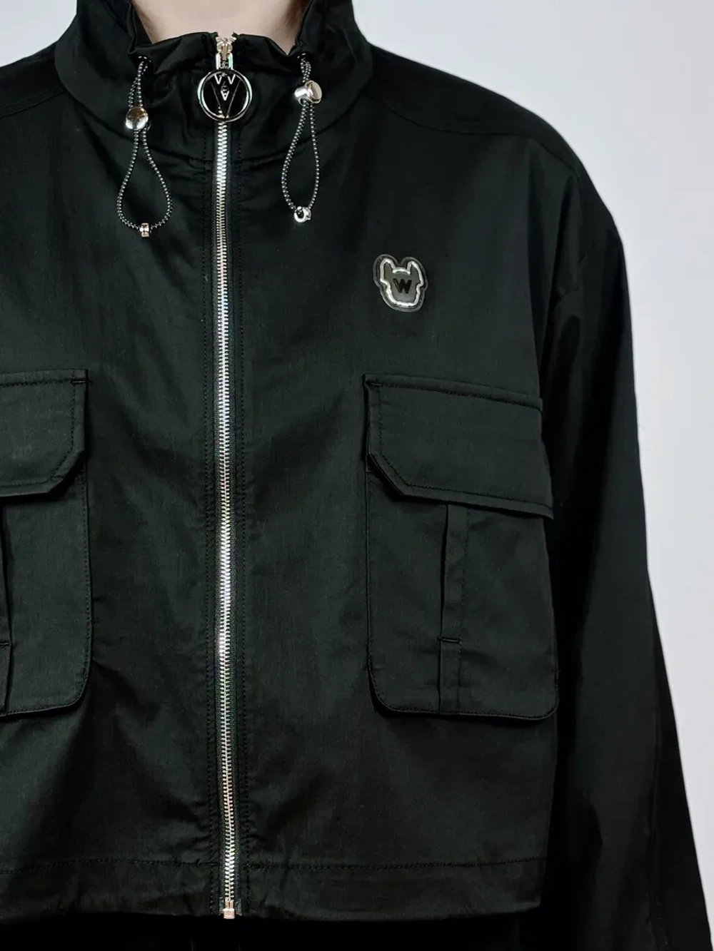 Куртка с высокой горловиной