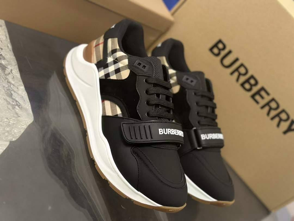 Кроссовки Burberry