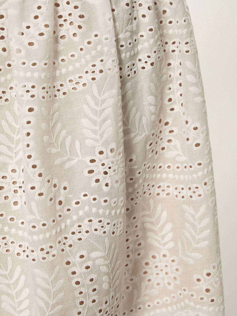 Юбка шитье белая