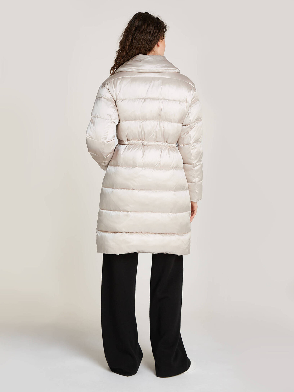 Сатиновая куртка Calvin Klein - бежевый(K20K207728)