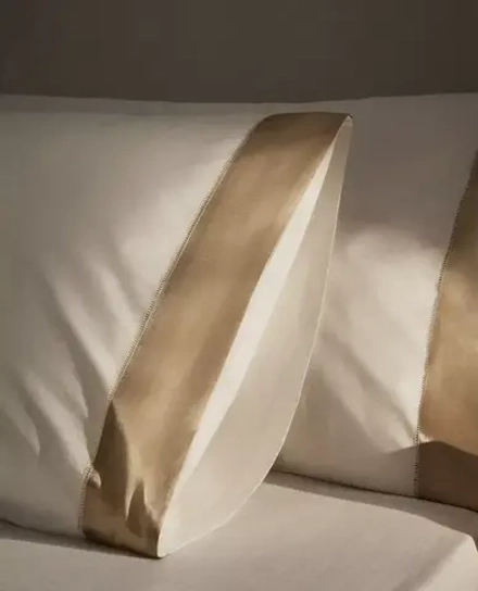 ZARA HOME НАВОЛОЧКА С ШЕЛКОВОЙ КАЙМОЙ, ЗОЛОТОЙ