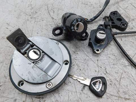 замки комплект Triumph Speed Triple SMTTE5865R