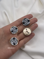 Пуговицы Шан . серое лого пластик