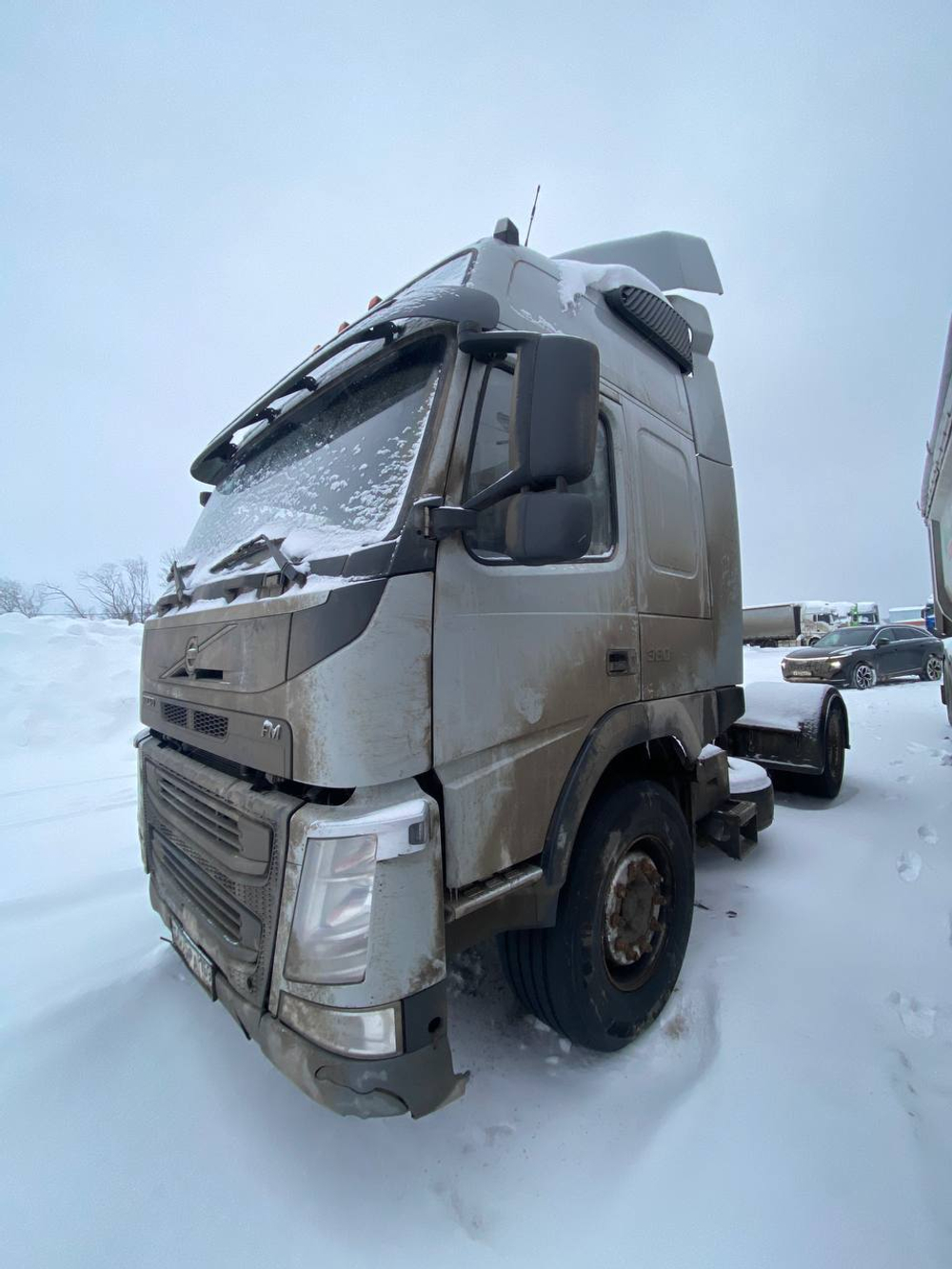 Volvo FM 4x2 Седельный тягач FM-TRUCK (Дизельный, 12,8 л, 400 л.с., АТ)