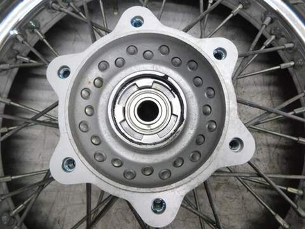 Колесо переднее Suzuki Intruder 400 Classic VK54A