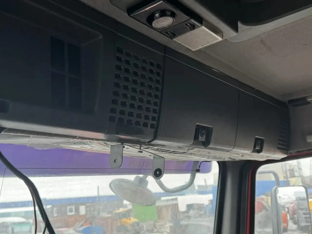 Howo ZZ* 6x6 Самосвал ZZ3327S3857E (Дизельный, 9,7 л, 373 л.с., МТ)