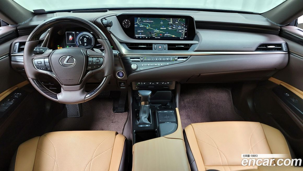 Lexus ES300h 7 Generation Luxury Plus (04.2021)