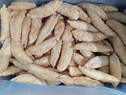 Чебуреки с творожным сыром и зеленью обжаренные во фритюре вес.(1/5)