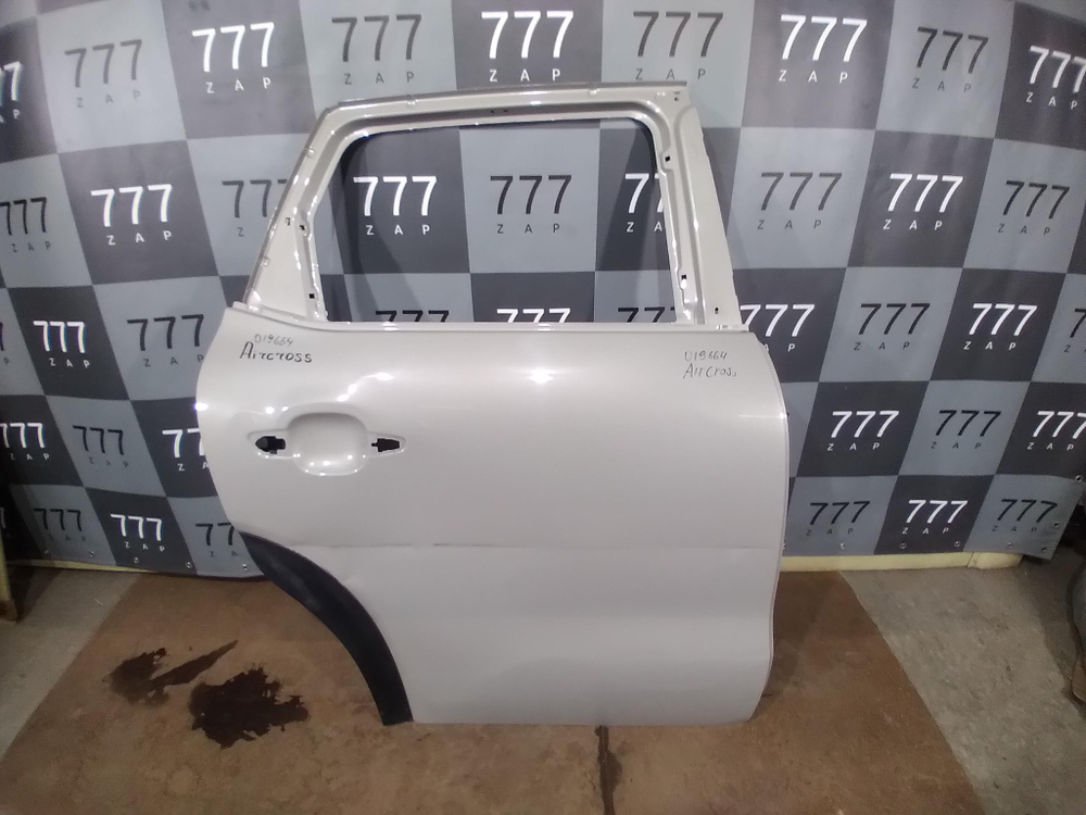 Дверь задняя правая Citroen C3 Aircross 17-21 Б/У Оригинал YQ00174080